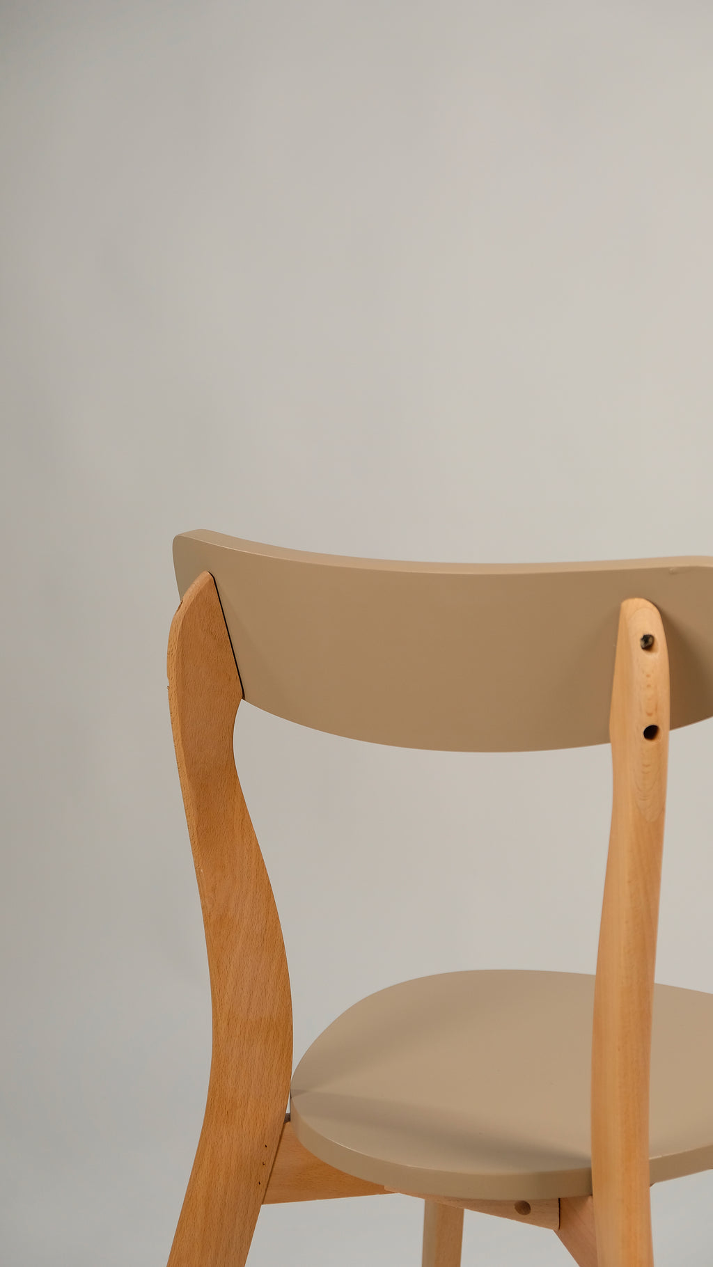 chaise scandinave en bois hetre